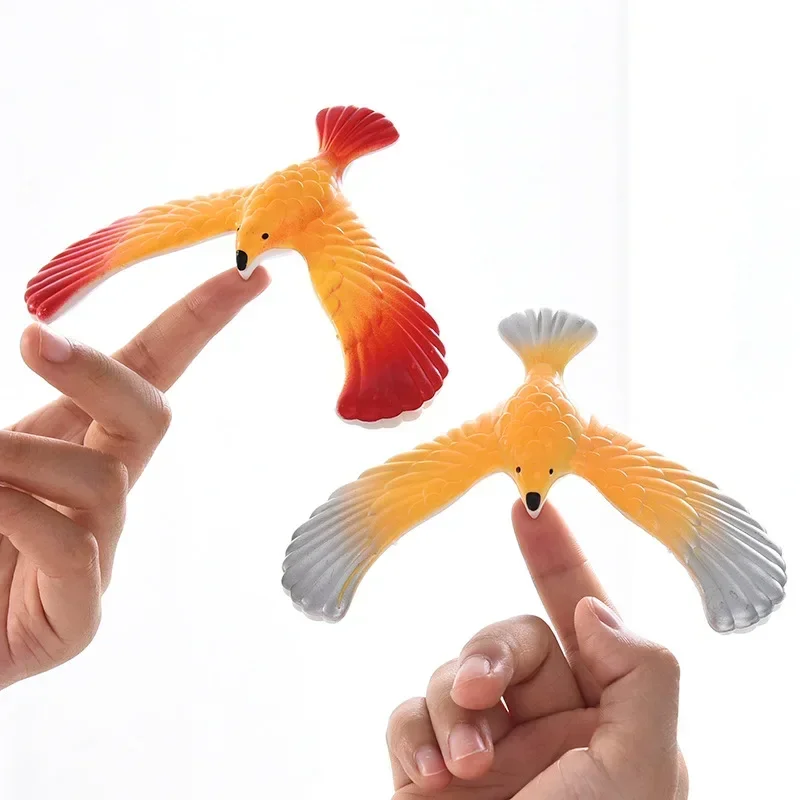 Ausgleichender Adler mit Pyram – Home Decor Ikea Bewertung und Preis